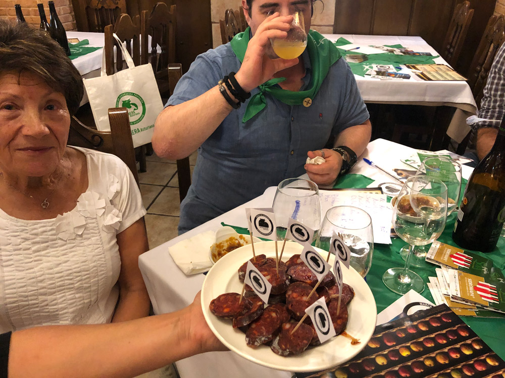 Masterclass para hosteleros en Gijón de Sidra, con Ternera Asturiana.