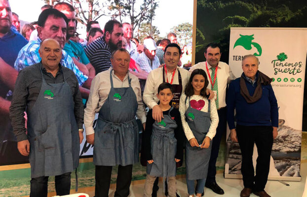 Ternera Asturiana acompaña al Ayuntamiento de Llanera en FITUR 2019