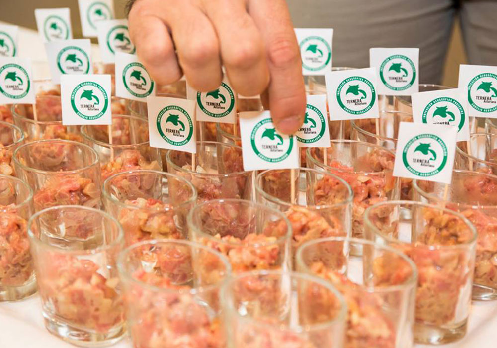 Campeonato de pinchos y tapas de Asturias: buscamos el mejor elaborado con Ternera o Vaca Asturiana.