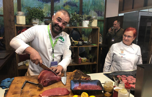 Cocina en directo desde el stand de Ternera Asturiana