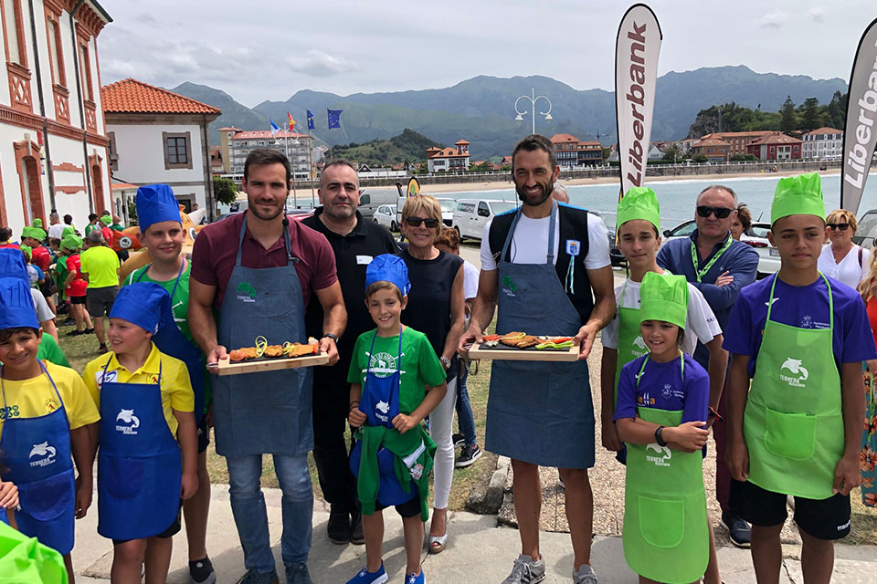 Los piragüistas del Mini Sella también compiten en la cocina