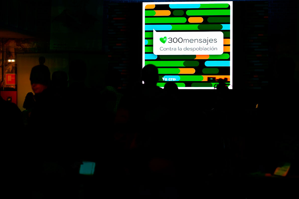 foto Presentacion 300 mensajes