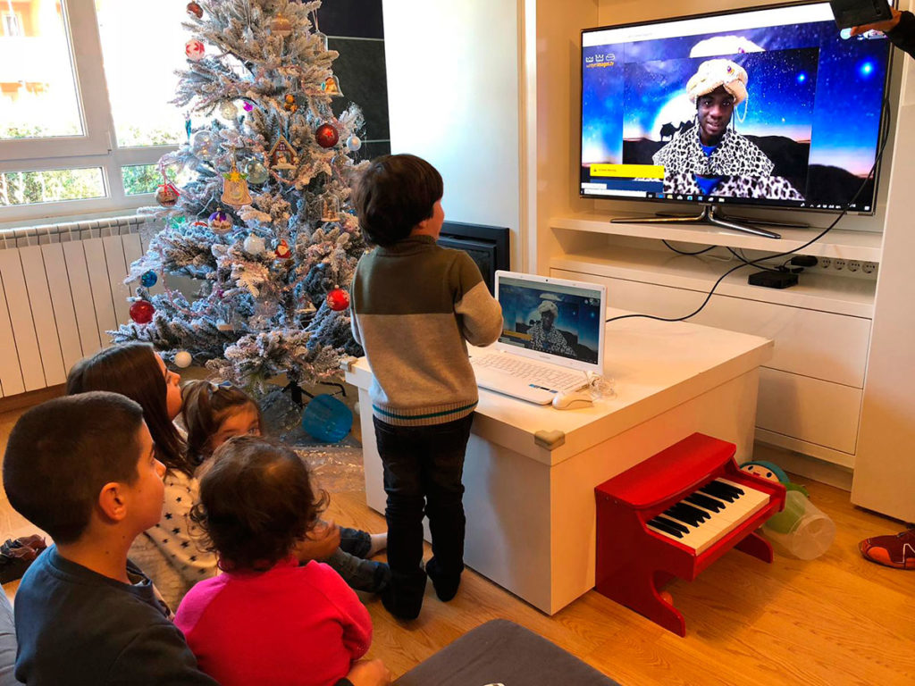 Ternera Asturiana pone a los más pequeños de la casa en contacto con los Reyes Magos por videoconferencia