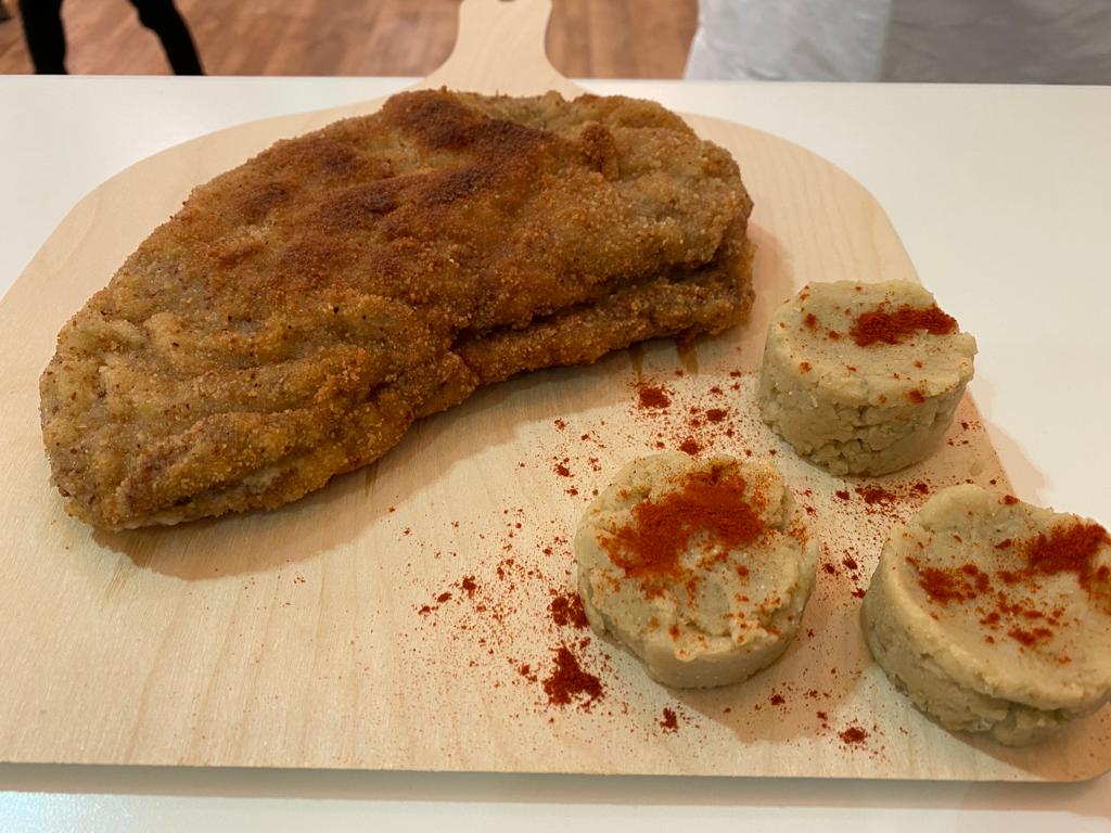 “Cachopo de berza con patata cremosa al Cabrales”, de Esther García García (Madrid).