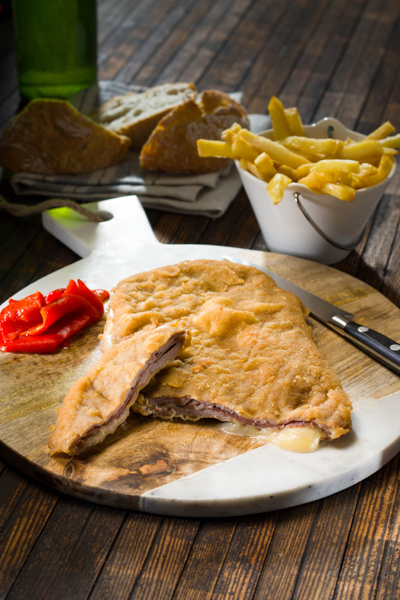 PATATAS FRITAS CON TERNERA ASTURIANA