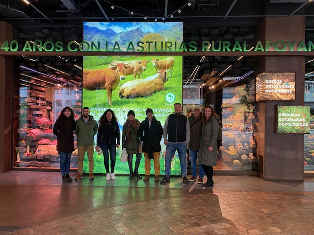 Ternera Asturiana recibe la visita de prescriptores gastronómicos europeos de la mano de Asturex e ICEX