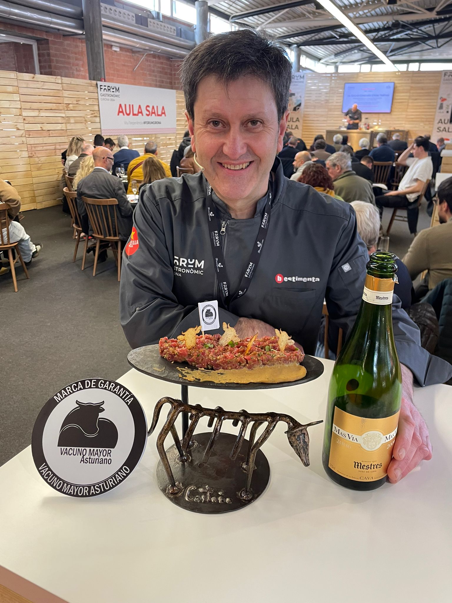 El mejor Steak Tartar de España, con Vaca Asturiana, de la mano de Pepe Ron