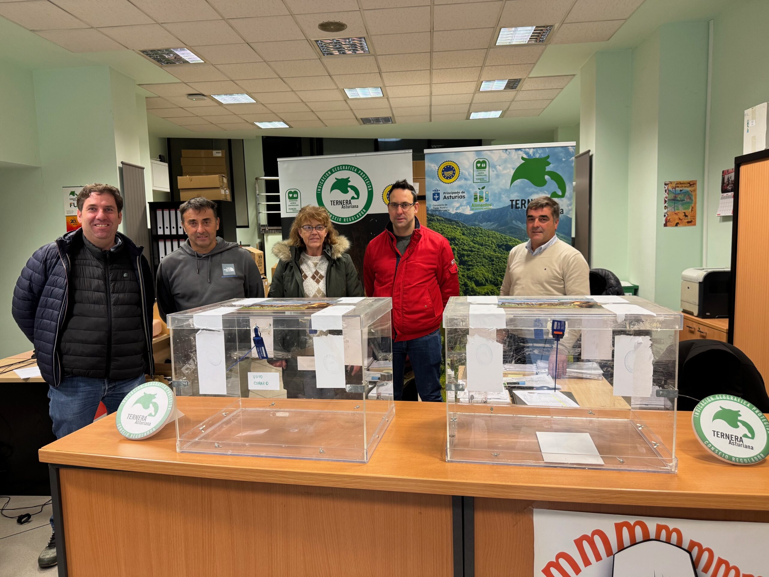 Las candidaturas de Luis Fernando Martínez Barbón y Berdasco e Hijos, proclamadas provisionalmente tras las elecciones al Consejo Regulador de la IGP Ternera Asturiana