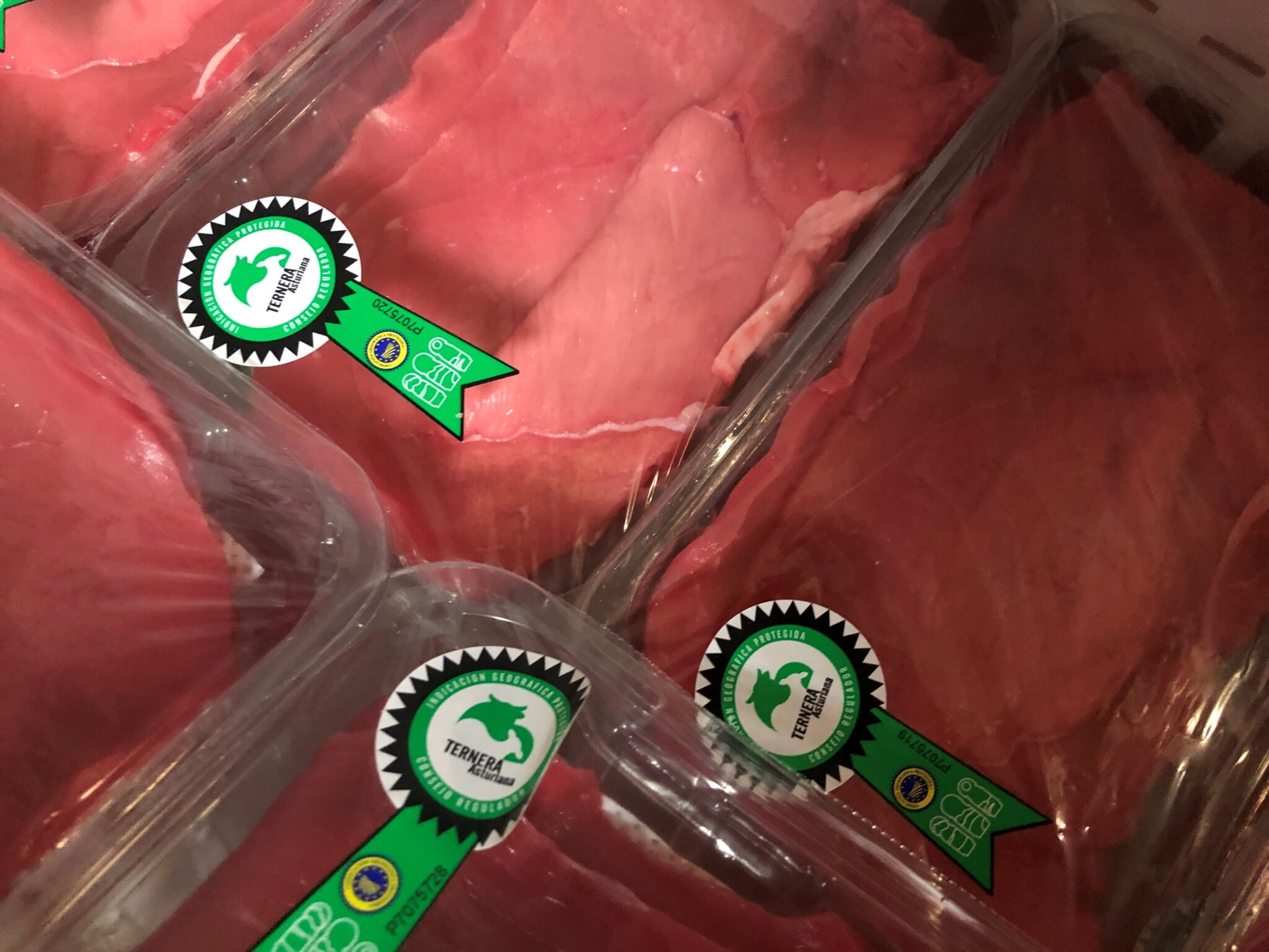 El Consejo Regulador de la IGP Ternera Asturiana respalda las reivindicaciones de los ganaderos frente al acuerdo con Mercosur